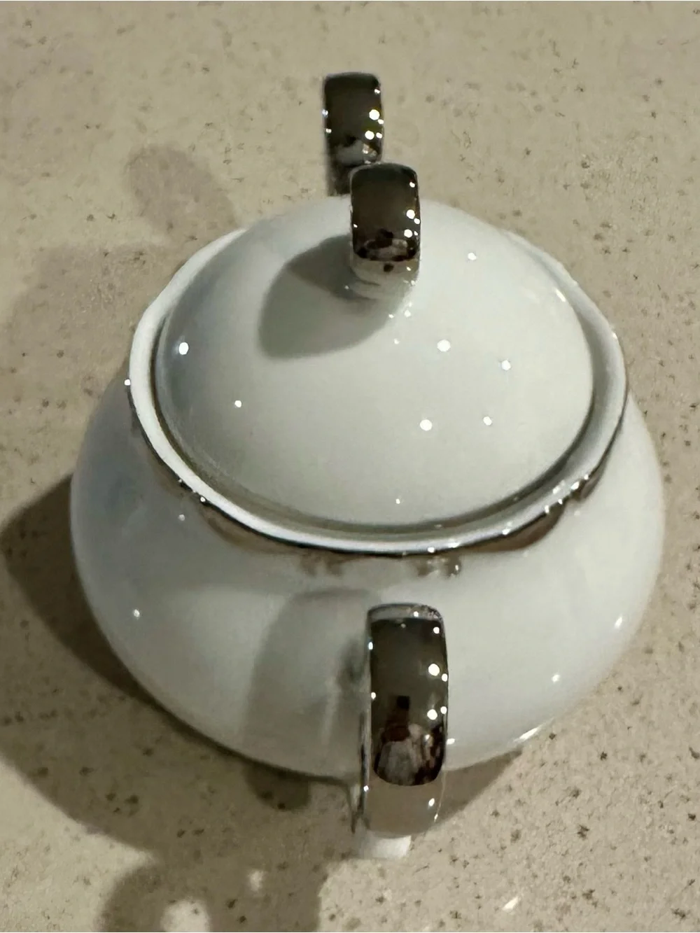 Mikasa White Porcelain Creamer And Lidded Sugar Bowl Set with Silver Trim